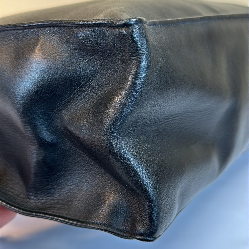 COA CHANEL CC Chunky Chain Calfskin XL Tote 24k Goldplated HDW Series #4 1996-97 - Picture 15 of 16